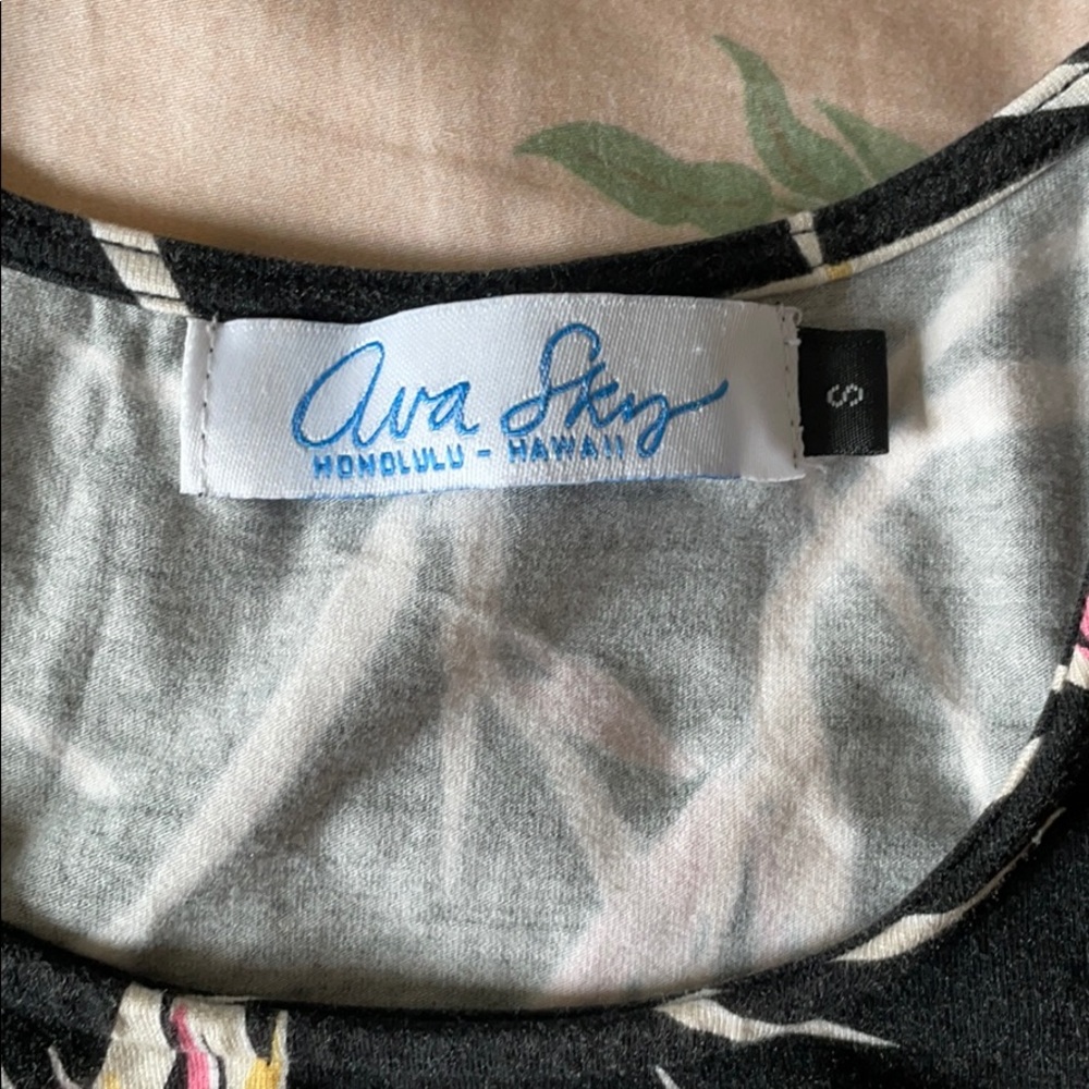 💕GUC💕Ava Sky Tank Java - Picture 4 of 4